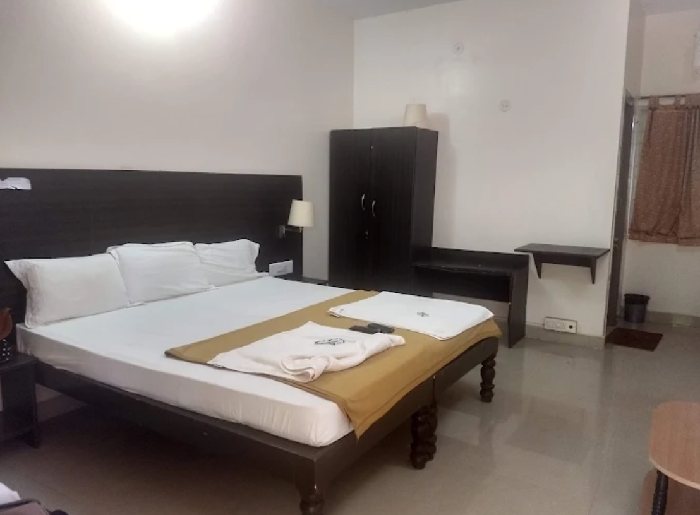 1 x STANDARD ROOM 
